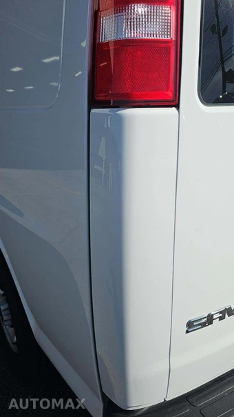 2025 GMC Savana 2500 Cargo Van 1WT 135.0" WB - miniatura 22