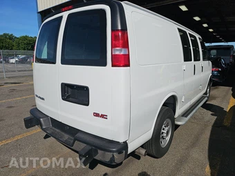 2025 GMC Savana 2500 Cargo Van 1WT 135.0" WB - miniatura 4