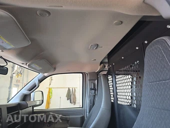 2025 GMC Savana 2500 Cargo Van 1WT 135.0" WB - miniatura 16