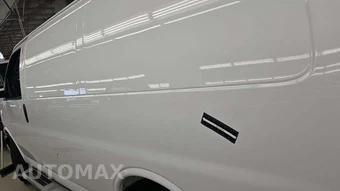 2025 GMC Savana 2500 Cargo Van 1WT 135.0" WB - miniatura 22