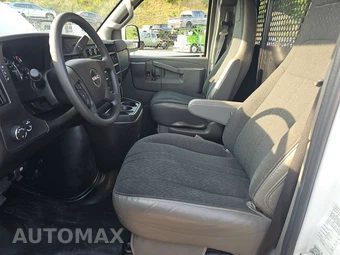 2025 GMC Savana 2500 Cargo Van 1WT 135.0" WB - miniatura 7