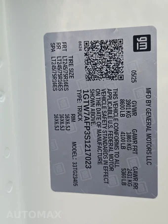 2025 GMC Savana 2500 Cargo Van 1WT 135.0" WB - miniatura 14
