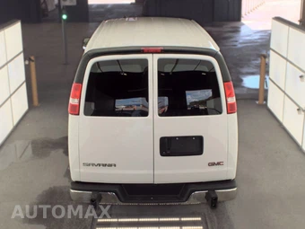2025 GMC Savana 2500 Cargo Van 1WT 135.0" WB - miniatura 5