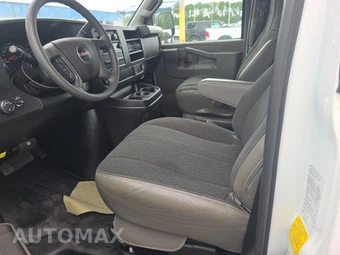 2025 GMC Savana 2500 Cargo Van 1WT 135.0" WB - miniatura 7