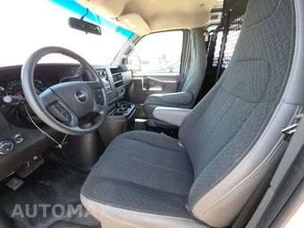 2025 GMC Savana 2500 Cargo Van 1WT 135.0" WB - miniatura 7