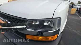 2025 GMC Savana 2500 Cargo Van 1WT 135.0" WB - miniatura 26