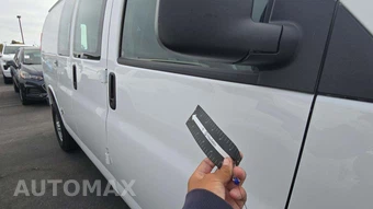 2025 GMC Savana 2500 Cargo Van 1WT 135.0" WB - miniatura 30