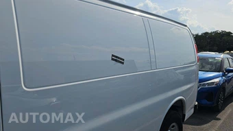 2025 GMC Savana 2500 Cargo Van 1WT 135.0" WB - miniatura 3