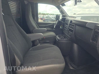 2025 GMC Savana 2500 Cargo Van 1WT 135.0" WB - miniatura 8
