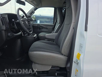 2025 GMC Savana 2500 Cargo Van 1WT 135.0" WB - miniatura 7