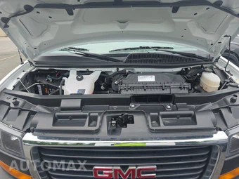 2025 GMC Savana 2500 Cargo Van 1WT 135.0" WB - miniatura 15