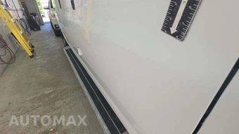 2025 GMC Savana 2500 Cargo Van 1WT 135.0" WB - miniatura 30