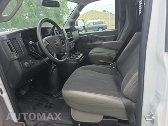 2025 GMC Savana 2500 Cargo Van 1WT 135.0" WB - miniatura 7