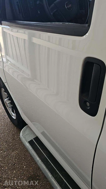 2025 GMC Savana 2500 Cargo Van 1WT 135.0" WB - miniatura 20