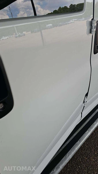 2025 GMC Savana 2500 Cargo Van 1WT 135.0" WB - miniatura 28