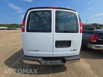 2025 GMC Savana 2500 Cargo Van 1WT 135.0" WB - miniatura 5