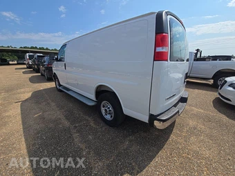 2025 GMC Savana 2500 Cargo Van 1WT 135.0" WB - miniatura 6