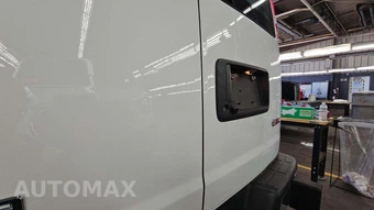 2025 GMC Savana 2500 Cargo Van 1WT 135.0" WB - miniatura 5
