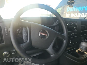 2025 GMC Savana 2500 Cargo Van 1WT 135.0" WB - miniatura 10