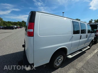 2025 GMC Savana 2500 Cargo Van 1WT 135.0" WB - miniatura 4