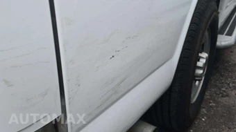 2025 GMC Savana 2500 Cargo Van 1WT 135.0" WB - miniatura 30