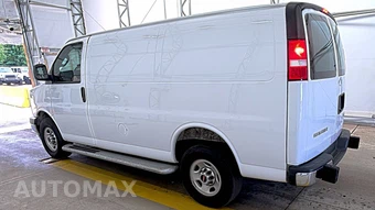 2025 GMC Savana 2500 Cargo Van 1WT 135.0" WB - miniatura 6