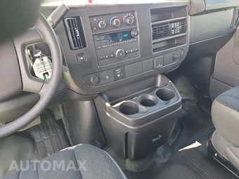 2025 GMC Savana 2500 Cargo Van 1WT 135.0" WB - miniatura 11