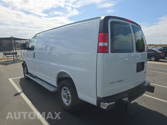 2025 GMC Savana 2500 Cargo Van 1WT 135.0" WB - miniatura 6