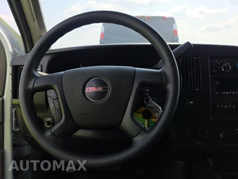 2025 GMC Savana 2500 Cargo Van 1WT 135.0" WB - miniatura 10