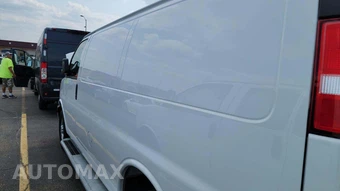2025 GMC Savana 2500 Cargo Van 1WT 135.0" WB - miniatura 19