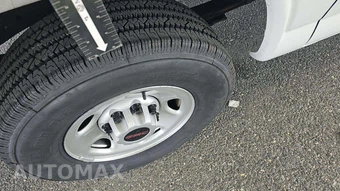 2025 GMC Savana 2500 Cargo Van 1WT 135.0" WB - miniatura 22