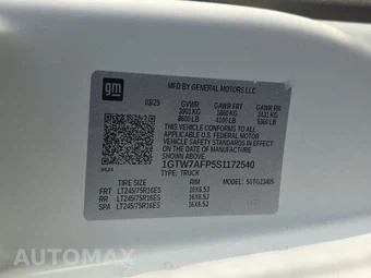 2025 GMC Savana 2500 Cargo Van 1WT 135.0" WB - miniatura 13