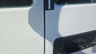 2025 GMC Savana 2500 Cargo Van 1WT 135.0" WB - miniatura 30