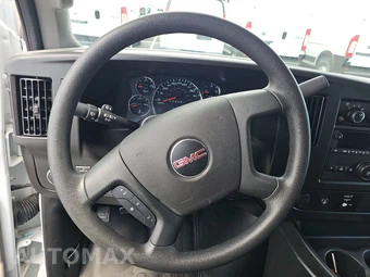 2025 GMC Savana 2500 Cargo Van 1WT 135.0" WB - miniatura 10