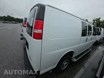 2025 GMC Savana 2500 Cargo Van 1WT 135.0" WB - miniatura 4