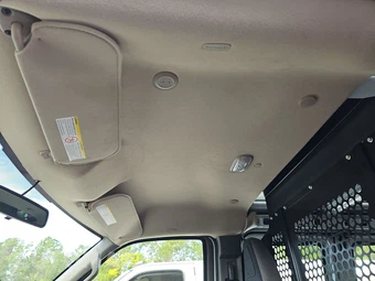 2025 GMC Savana 2500 Cargo Van 1WT 135.0" WB - miniatura 17