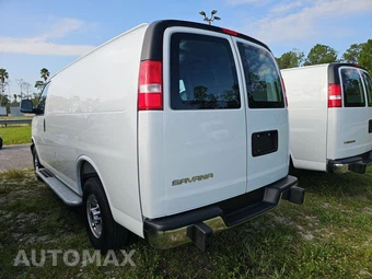 2025 GMC Savana 2500 Cargo Van 1WT 135.0" WB - miniatura 6