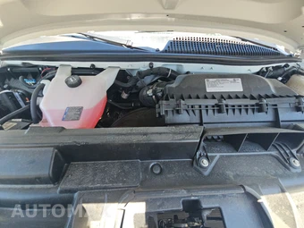 2025 GMC Savana 2500 Cargo Van 1WT 135.0" WB - miniatura 14
