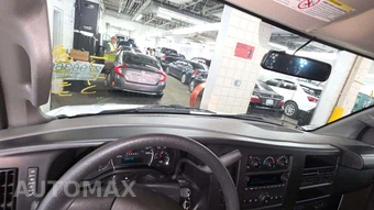 2025 GMC Savana 2500 Cargo Van 1WT 135.0" WB - miniatura 19