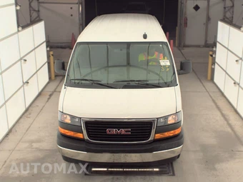 2025 GMC Savana 2500 Cargo Van 1WT 135.0" WB - miniatura 2