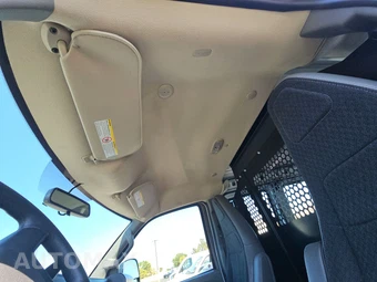 2025 GMC Savana 2500 Cargo Van 1WT 135.0" WB - miniatura 20