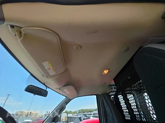 2025 GMC Savana 2500 Cargo Van 1WT 135.0" WB - miniatura 17
