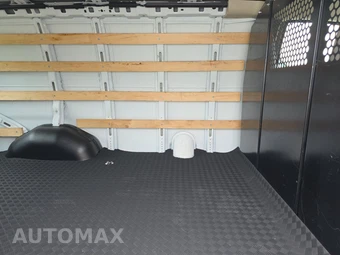 2025 GMC Savana 2500 Cargo Van 1WT 135.0" WB - miniatura 13