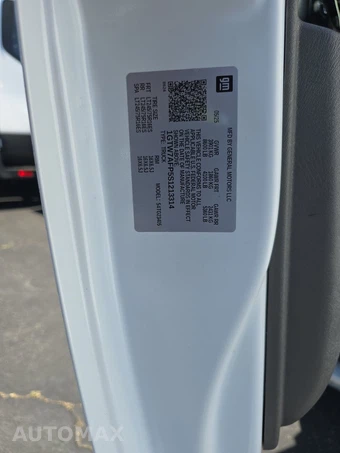 2025 GMC Savana 2500 Cargo Van 1WT 135.0" WB - miniatura 14
