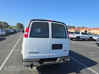 2025 GMC Savana 2500 Cargo Van 1WT 135.0" WB - miniatura 5