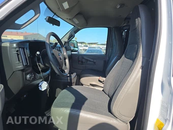 2025 GMC Savana 2500 Cargo Van 1WT 135.0" WB - miniatura 7
