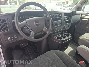 2025 GMC Savana 2500 Cargo Van 1WT 135.0" WB - miniatura 11
