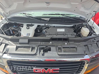 2025 GMC Savana 2500 Cargo Van 1WT 135.0" WB - miniatura 15