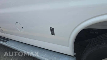 2025 GMC Savana 2500 Cargo Van 1WT 135.0" WB - miniatura 24