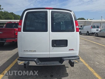 2025 GMC Savana 2500 Cargo Van 1WT 135.0" WB - miniatura 5